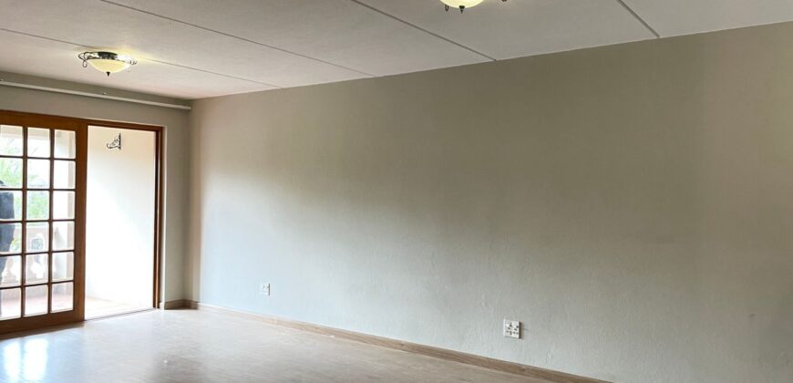 2 Bedroom Apartment to Rent in Hyde Park