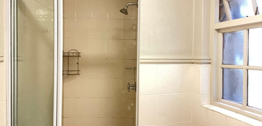 2 Bedroom Apartment to Rent in Hyde Park