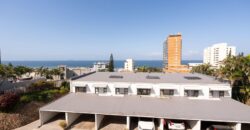 2 Bedroom Apartment for Sale in Umhlanga Rocks