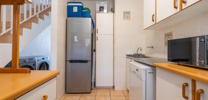 2 Bedroom Apartment for Sale in Umhlanga Rocks
