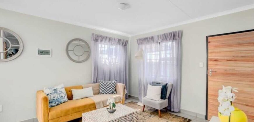 2 Bedroom House for Sale in Protea Glen