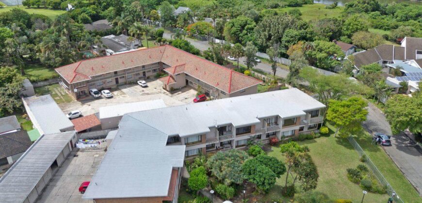 3 Bedroom Apartment for Sale in Beacon Bay