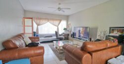 3 Bedroom Apartment for Sale in Beacon Bay