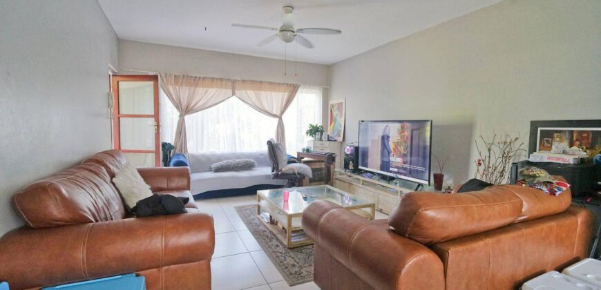 3 Bedroom Apartment for Sale in Beacon Bay