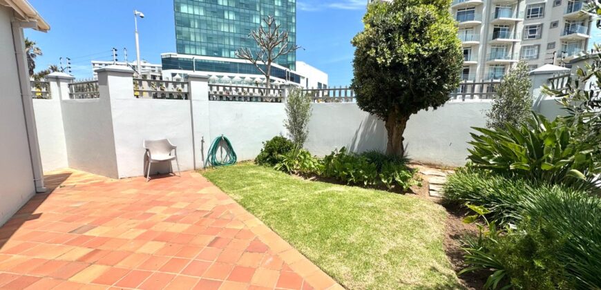 3 Bedroom Apartment for Sale in Summerstrand