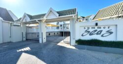 3 Bedroom Apartment for Sale in Summerstrand