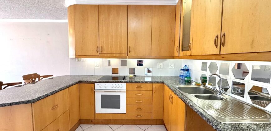 3 Bedroom Apartment for Sale in Summerstrand