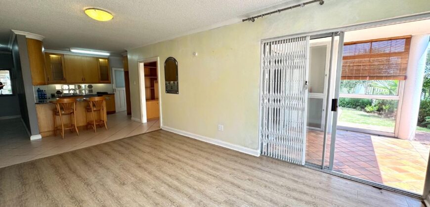 3 Bedroom Apartment for Sale in Summerstrand
