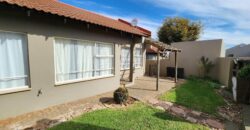 3 Bedroom House to Rent in Langenhovenpark
