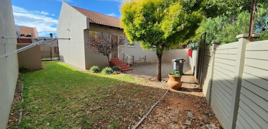 3 Bedroom House to Rent in Langenhovenpark