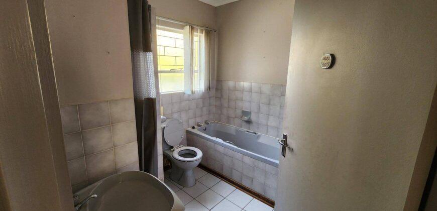 3 Bedroom House to Rent in Langenhovenpark
