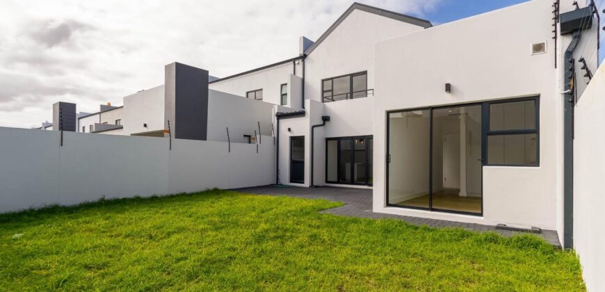 4 Bedroom House for Sale in Cape Farms