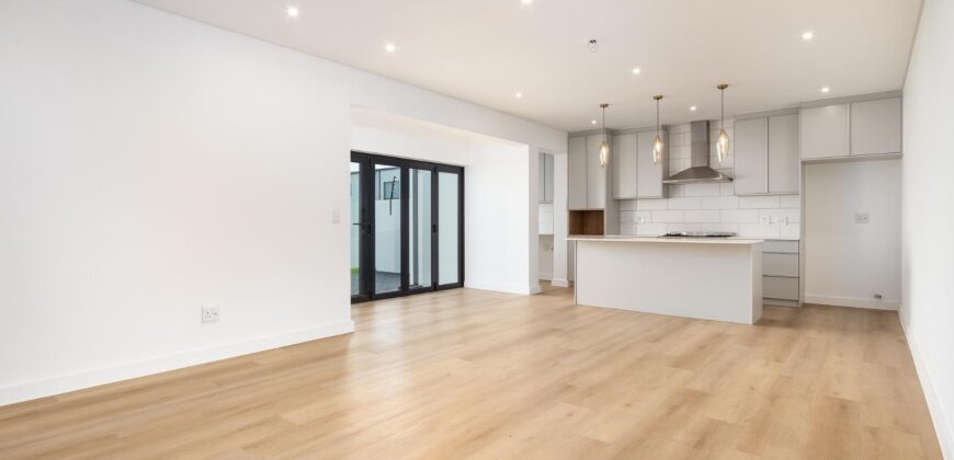 4 Bedroom House for Sale in Cape Farms