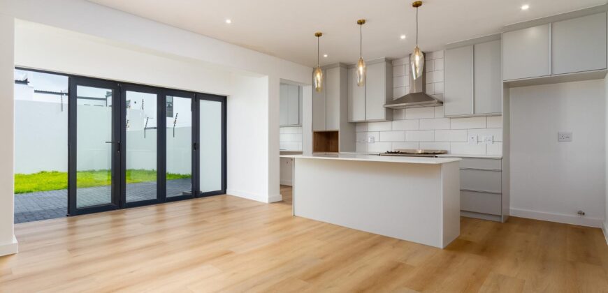 4 Bedroom House for Sale in Cape Farms