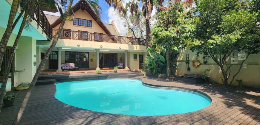 15-Bedroom Commercial Property for Sale in Cashan